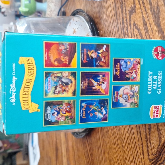 Collectible Snow White & The 7 Dwarfs 1994 Disney Glass/Cup - Picture 4 of 7